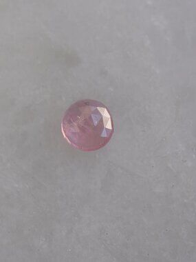 Genuine pale pink sapphire gemstone 1 carat